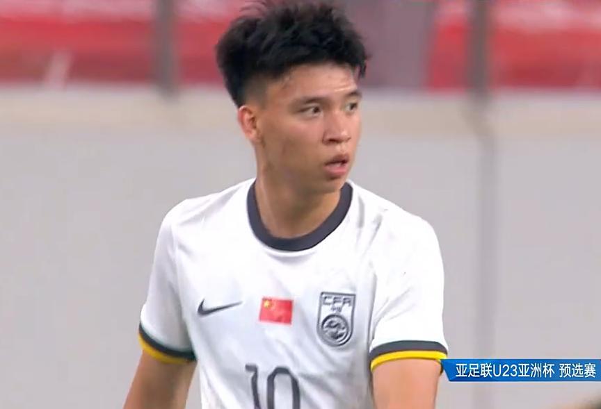 中国男足10-0造惨案！高兴的不是狂胜鱼腩，而是出线形势一片大好