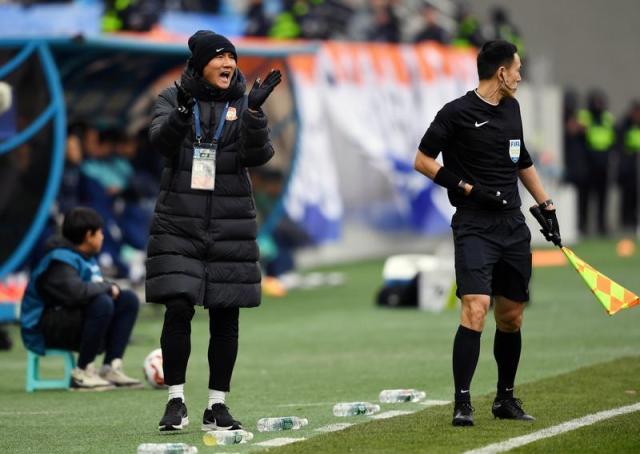 星空体育官方网站-邵佳一：赢下三镇非常关键 祝贺球队取得赛季首胜