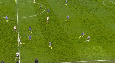 1674512336154034430.gif 【英超】孙兴慜助攻凯恩平进球纪录 热刺客胜富勒姆