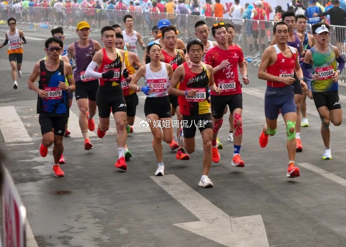 星空体育首页-争议!张水华花钱雇人陪跑?真相曝光:高中老师主动帮她破风 不要钱|奖金|李新旺|运动员|马拉松|大运会_新浪体育_新浪新闻