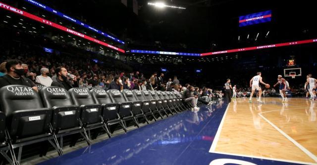 1639966499414029987.jpg 星空体育首页-一周确诊人数冲到70大关 NBA一口气推迟5场比赛