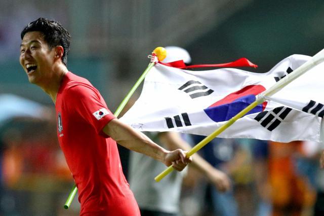 星空体育平台-【2020亚洲金球奖圆桌】看韩国评委如何评价孙兴慜